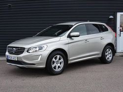 Brun Begagnad 2016 Volvo XC60 Momentum SUV | 199 900 kr (Marknadspris)