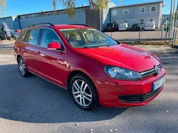 Mörkröd Begagnad 2010 VW Golf VI Kombi | 47 000 kr (Superpris)