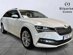 Vit Begagnad 2019 Skoda Superb Kombi | 229 900 kr (Lite dyr)