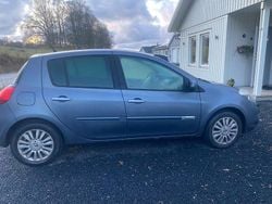 Begagnad 2011 Renault Clio R.S. Halvkombi | 29 900 kr (Marknadspris)