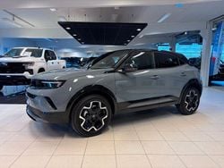 Grå Ny 2025 Opel Mokka SUV | 327 790 kr (Marknadspris)