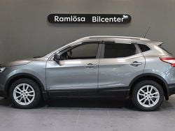 Grå Begagnad 2016 Nissan Qashqai SUV | 124 900 kr (Marknadspris)