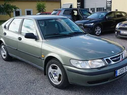 Ljusgrå Begagnad 1999 Saab 9-3 Halvkombi | 24 900 kr (Dyr)