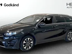 Svart (black) Begagnad 2022 Kia Ceed Sportswagon Advance Kombi | 239 900 kr (Marknadspris)