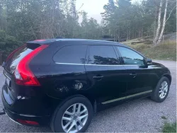 Svart Begagnad 2017 Volvo XC60 Standard SUV | 249 000 kr (Bra pris)