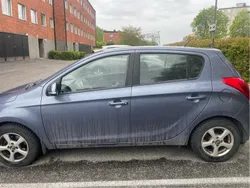 Blå Begagnad 2013 Hyundai i20 Premium Halvkombi | 52 900 kr (Marknadspris)