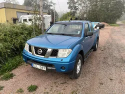 Blå Begagnad 2006 Nissan Navara Pickup | 65 000 kr (Marknadspris)