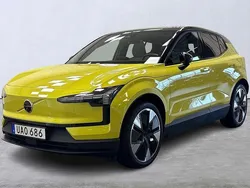 Gul Begagnad 2023 Volvo EX30 Performance SUV | 399 900 kr