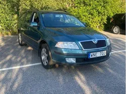 Grön Begagnad 2005 Skoda Octavia Kombi | 19 000 kr (Bra pris)