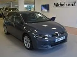 Grå Begagnad 2024 VW Golf VIII Edition Halvkombi | 329 900 kr (Lite dyr)