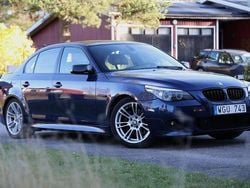 Blå Begagnad 2005 BMW 530 M Sport Sedan | 125 000 kr
