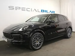 Svart Begagnad 2017 Porsche Cayenne Sport SUV | 469 000 kr (Dyr)