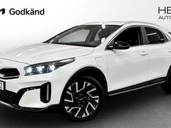 Vit Begagnad 2023 Kia XCeed Advance SUV | 269 900 kr (Marknadspris)