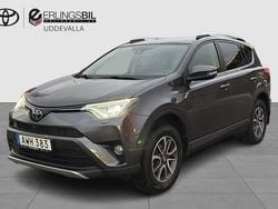 Grå Begagnad 2016 Toyota RAV4 Executive SUV | 214 900 kr (Marknadspris)