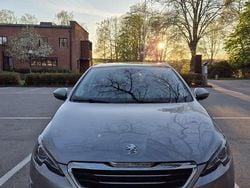 Grå Begagnad 2015 Peugeot 308 Allure Kombi | 84 000 kr (Bra pris)