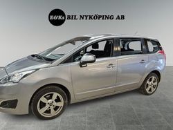 Grå Begagnad 2015 Peugeot 5008 Minibuss | 84 900 kr (Bra pris)
