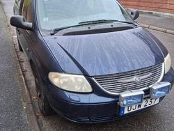 Begagnad 2003 Chrysler Grand Voyager Minibuss | 10 000 kr (Bra pris)