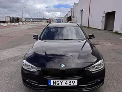 Svart Begagnad 2016 BMW 318 Sport Line Kombi | 150 000 kr (Marknadspris)