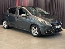 Mörkgrå Begagnad 2017 Peugeot 208 Style Halvkombi | 89 000 kr (Marknadspris)