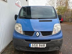 Blå Begagnad 2012 Renault Trafic Minibuss | 54 900 kr (Marknadspris)