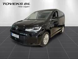 Svart (deep black pärleffekt) Ny 2025 VW Caddy Maxi Minibuss | 450 000 kr (Marknadspris)