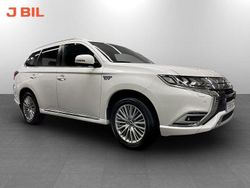 Vit Begagnad 2020 Mitsubishi Outlander SUV | 219 900 kr