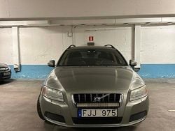 Begagnad 2008 Volvo V70 Kombi | 30 000 kr (Bra pris)