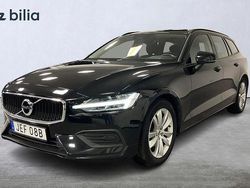 Svart Begagnad 2019 Volvo V60 Momentum Kombi | 239 900 kr (Marknadspris)