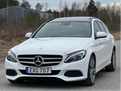 Vit Begagnad 2015 Mercedes C220 Kombi | 116 500 kr