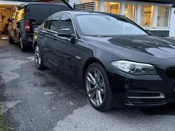 Svart Begagnad 2014 BMW 520 Sedan | 139 000 kr (Bra pris)