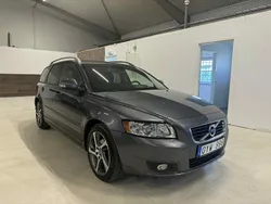 Grå Begagnad 2011 Volvo V50 Momentum Kombi | 69 500 kr (Lite dyr)
