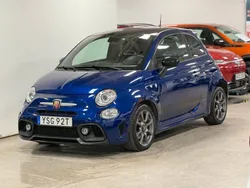 Blå Begagnad 2021 Abarth 595 Halvkombi | 179 900 kr (Marknadspris)