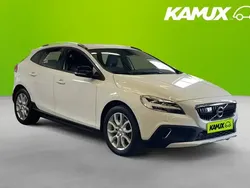 Vit Begagnad 2018 Volvo V40 CC Kombi | 189 700 kr (Marknadspris)