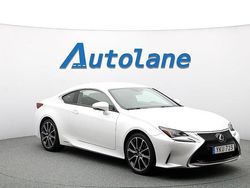 Vit Begagnad 2017 Lexus RC300h Executive Line Sportkupé | 329 900 kr
