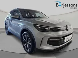 Silver Begagnad 2025 VW Tiguan SE SUV | 519 900 kr (Dyr)