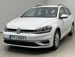Vit Begagnad 2019 VW Golf VII | 158 000 kr (Marknadspris)