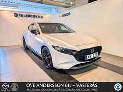 Brun Begagnad 2024 Mazda 3 Nagisa Halvkombi | 298 900 kr (Marknadspris)