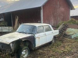 Begagnad 1970 Peugeot 404 Sedan | 1 000 kr