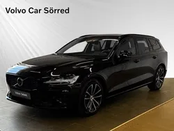 Svart Begagnad 2024 Volvo V60 Plus Kombi | 504 900 kr (Marknadspris)
