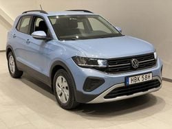 Clear blue metallic Begagnad 2024 VW T-Cross Life SUV | 219 900 kr (Bra pris)
