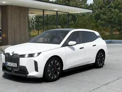 Vit Begagnad 2025 BMW iX Efficient Dynamics SUV | 1 039 500 kr