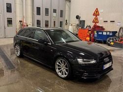 Svart Begagnad 2014 Audi A4 S-Line Kombi | 125 000 kr (Lite dyr)