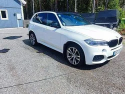 Vit Begagnad 2015 BMW X5 SUV | 255 000 kr (Marknadspris)