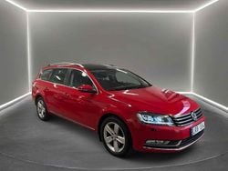 Röd Begagnad 2011 VW Passat Kombi | 69 900 kr (Marknadspris)