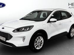 Vit (white) Begagnad 2022 Ford Kuga Titanium SUV | 259 900 kr (Marknadspris)