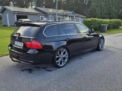 Svart Begagnad 2011 BMW 325 Kombi | 75 000 kr (Bra pris)