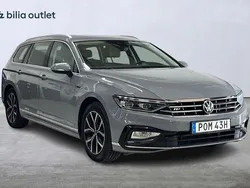Grå Begagnad 2022 VW Passat R-line Kombi | 259 900 kr (Bra pris)