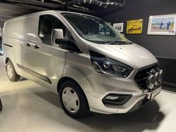 Grå Begagnad 2020 Ford Transit Custom Van | 209 900 kr (Marknadspris)