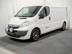 Vit Begagnad 2013 Opel Vivaro Van | 75 900 kr (Dyr)