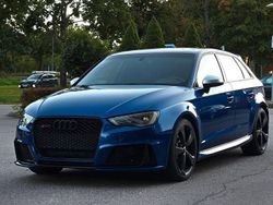 Blå Begagnad 2015 Audi RS3 Sportback Comfort Halvkombi | 364 700 kr (Lite dyr)